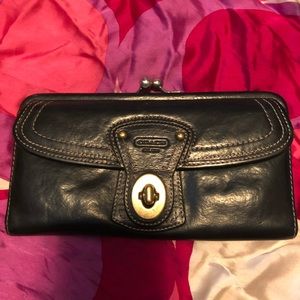 Coach Legacy wallet